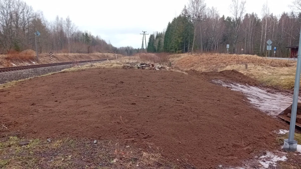 Pārbrauktuves posteņa nojaukšana “Laimītes” Liepā