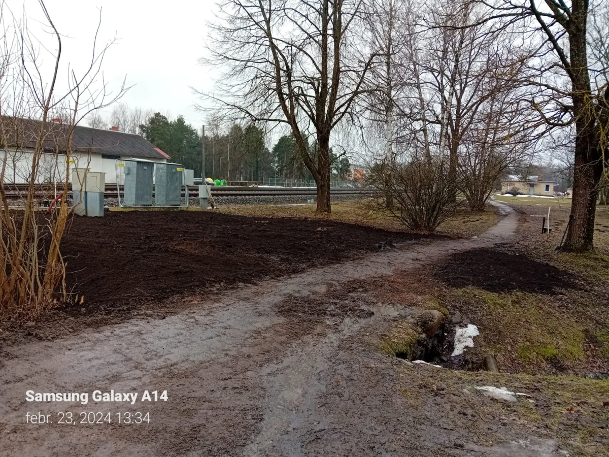 Pārbrauktuves posteņa nojaukšana Siguldā