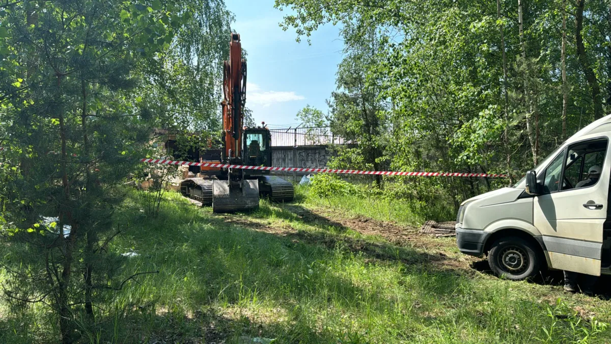 Ēkas nojaukšana un teritorijas sakārtošana Mazjumpravas ielā b/n Rīgā