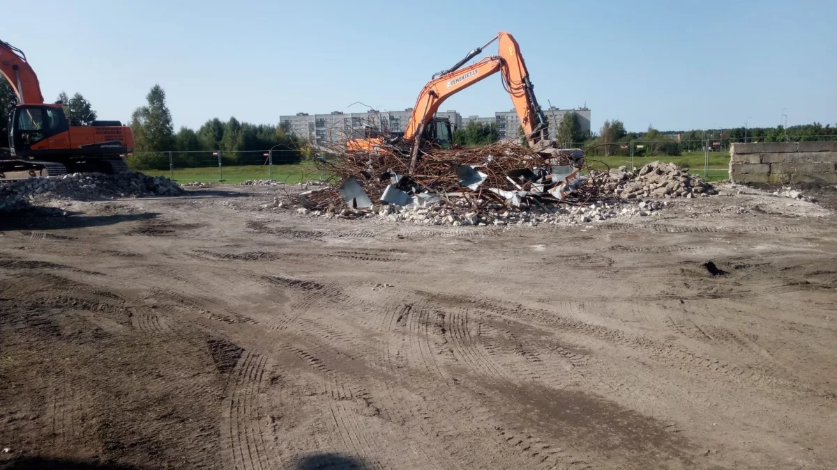 Ēku un inženiertīklu pievadu nojaukšana