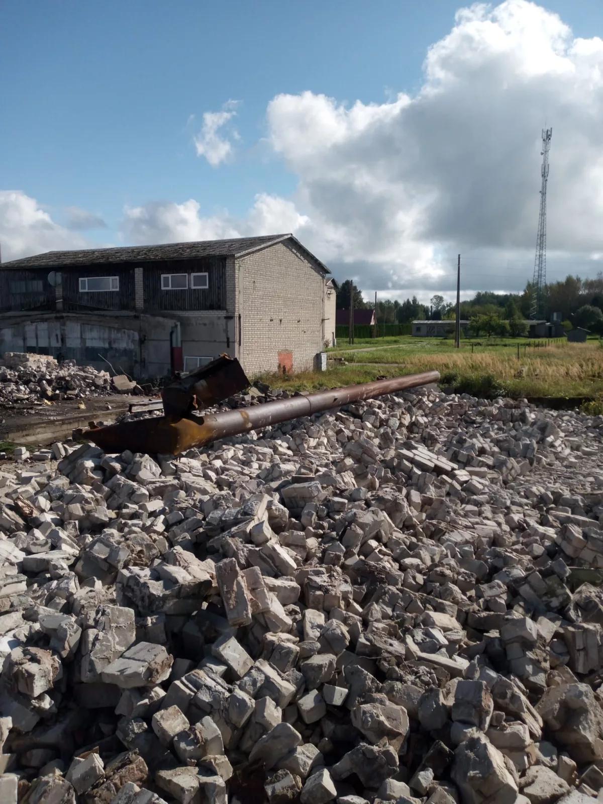 Graudu kaltes ēku kompleksa nojaukšana